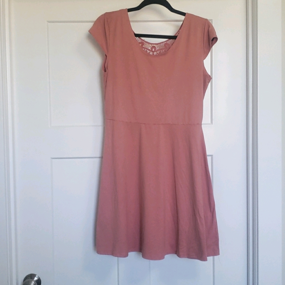 Large Mauve Dress with lace back to midback